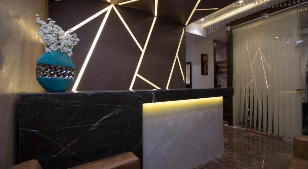 Hotel Meriton Mumbai International Airport T-2 Экстерьер фото